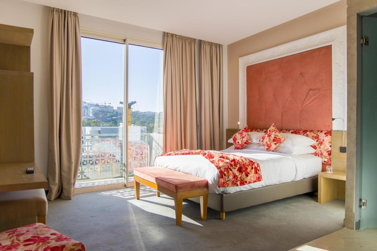 Mandarin Palace Hotel & Spa Tanca Dış mekan fotoğraf A bedroom at the hotel